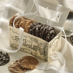 La Maison du Biscuit - Milk and dark chocolate tiles